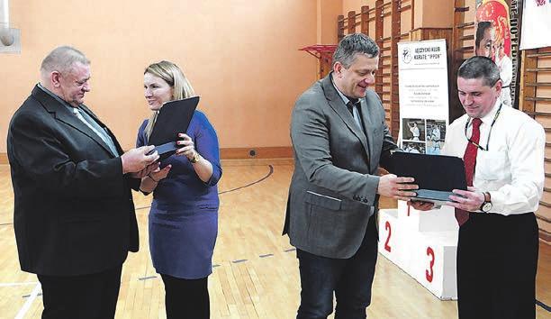 Tegoroczny jubileusz był okazją do złożenia podziękowań i gratulacji.