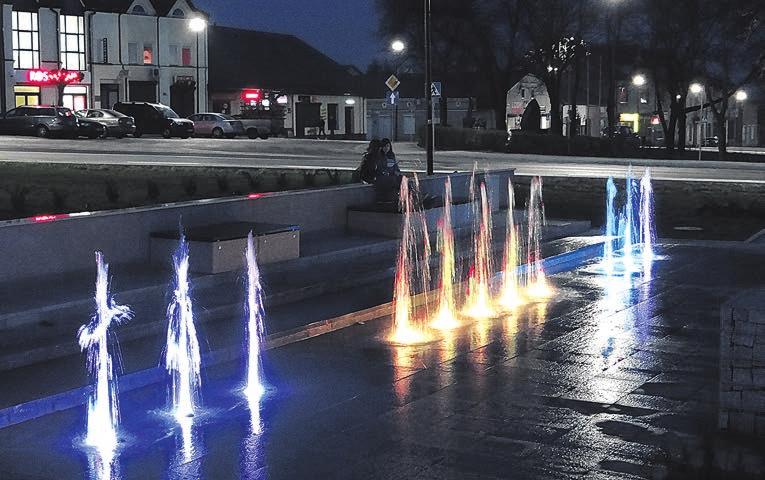 INFRASTRUKTURA DROGOWA Środki unijne wpłynęły na poprawę gminnej infrastruktury drogowej. W Poddębicach przebudowana została ul.