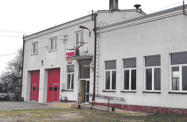 Całkowita wartość przedsięwzięcia to 0,9 mln zł. Siedzibą Centrum stał się budynek remizy strażackiej. Znajdują się tu sala widowiskowa, kuchnia, sala komputerowa.