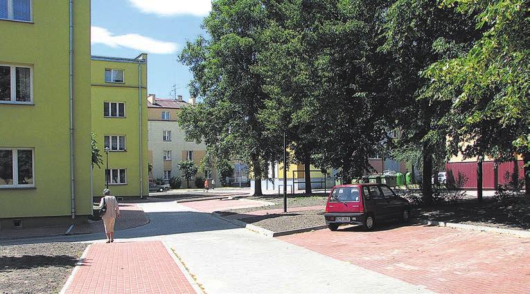 Gmina systematycznie przeprowadza remonty w placówkach oświatowych poprawiając bazę dydaktyczno-wychowawczą w szkołach i przedszkolu.