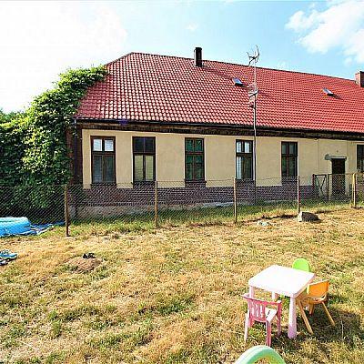 Klucze w biurze na oglądanie proszę umawiać się telefonicznie pod nr Tel.