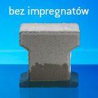 Niezabezpieczony element nawierzchni betonowej wykazuje silną absorpcyjność wilgoci.