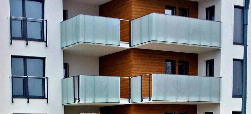 5. DANE DOTYCZĄCE WIELKOŚCI OBIEKTU Powierzchnia całkowita - 1584,35m² Powierzchnia wewnętrzna - 1784,34m² - Bez zmian względem projektu pierwotnego, który został zatwierdzony i otrzymał pozwolenie
