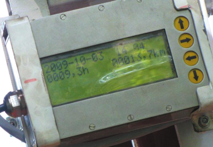 Przykładowe elektryczne podłączenie oświetlenia pomiędzy kabinami [2] Dopuszcza się możliwość wykonywania połączeń między kabinami, zestawami transportowymi za pomocą połączeń przewód wpust kablowy