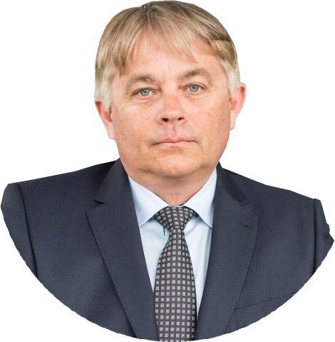 Jest współzałożycielem iceo w INVEN Group, spółki, która inwestuje i