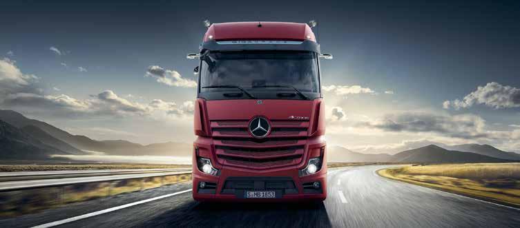 Ciężarówka przyciągająca spojrzenia. Dzięki swoim kabinom kierowcy nowy Actros ma optymalną odpowiedź praktycznie na każde życzenie w transporcie dalekobieżnym i ciężkim transporcie dystrybucyjnym.