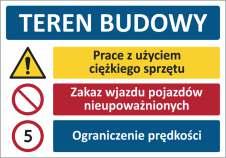 Tablice posiadają wycięte otwory montażowe.