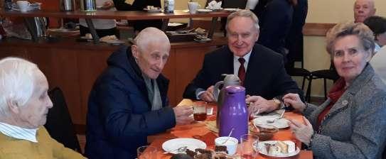 9 Pp. Barbara i Krystyna z Zarzadu Koła Fabryczna Ks. Andrzej i p.