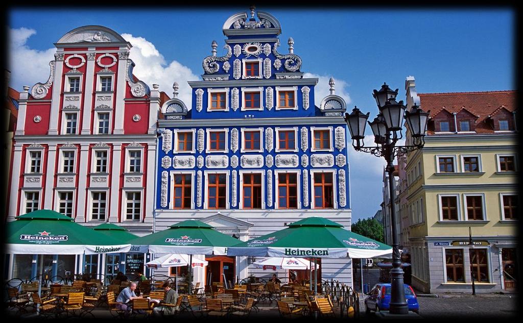 szlaku żeglownego, zawijają