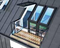 Rozwiązanie to pozwala na zbudowanie balkonu i pełne wykorzystanie powierzchni poddasza bez konieczności dodatkowych prac konstrukcyjnych Górna część z bezstopniowo otwieranym skrzydłem uchylnym do