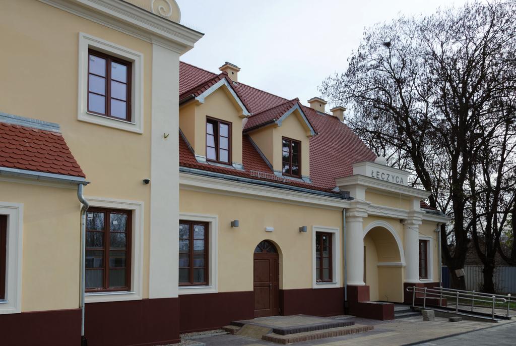 W kategorii termomodernizacji zabytkowych obiektów dworców w Polsce olbrzymie doświadczenie zdobył system Multipor.