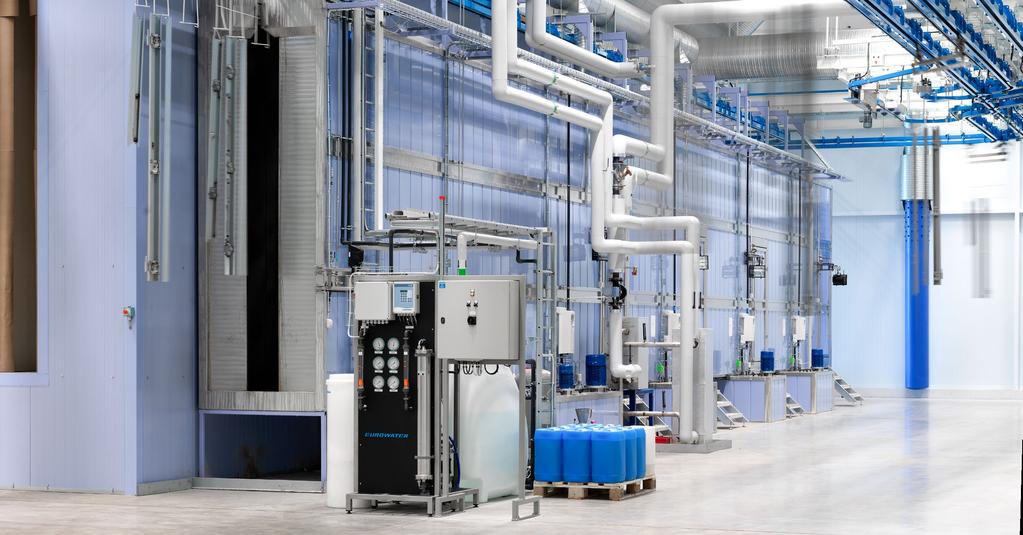 Uzdatnianie wody uzupełniającej Woda uzupełniająca musi być zdemineralizowana o niskiej zawartości soli i krzemionki. EUROWATER oferuje kompleksowy zakres urządzeń, który zaspokoi Twoje potrzeby.