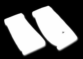 12,5 i 12,9 cm cena wywoławcza: 1 000 zł 126 Wazon w Kadynach, l. 30. XX w.