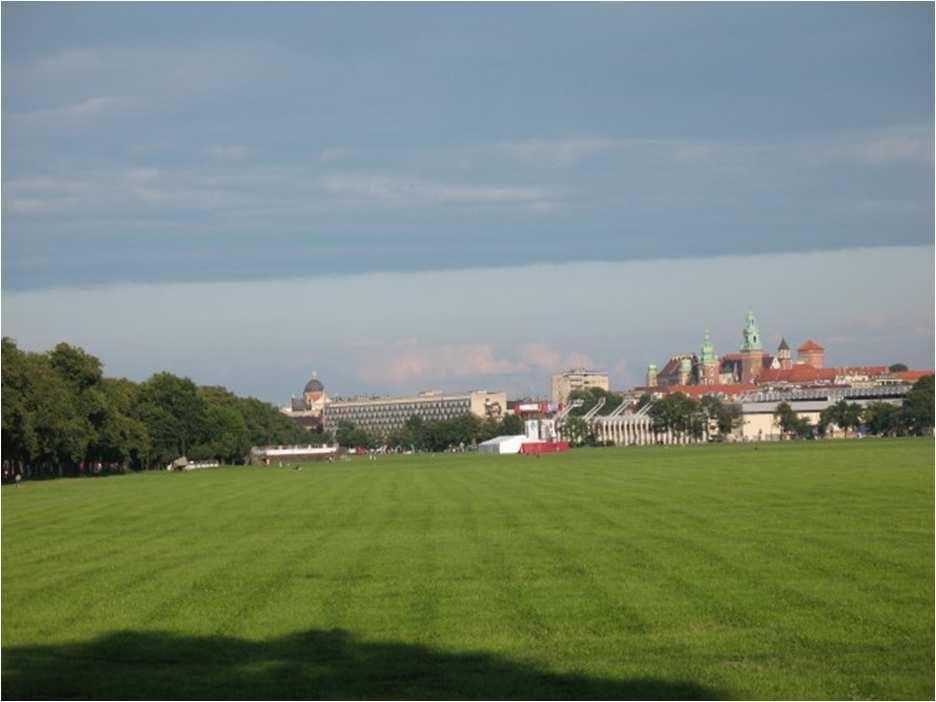 inaczej na obszarze osłoniętym. Photo: visitcracovia.