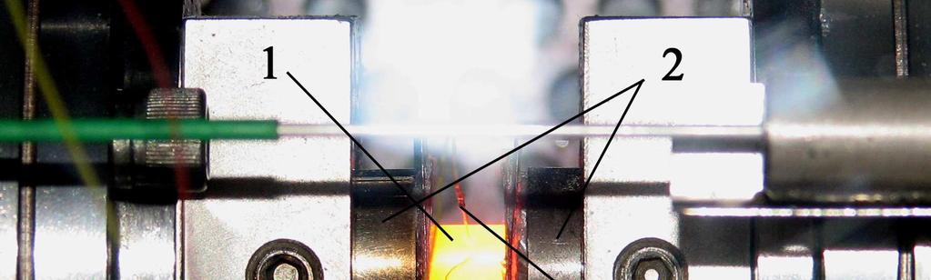 The problems of physical modelling of the processes of wire rod rolling at high rolling velocities 123 Rys. 3.