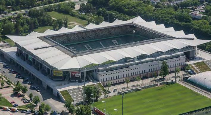wpisujący się w krajobraz centrum Warszawy.
