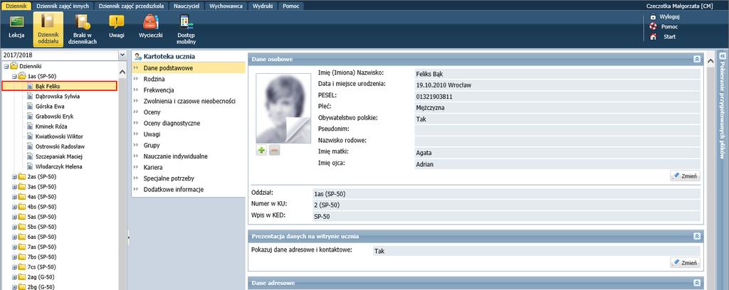 przyjęci uczniowie, to system domyślnie przypisuje ich do dziennika oddziału. Uczniowi ci pojawią się w drzewie danych, w gałęzi oddziału oraz w dzienniku, na stronie Uczniowie.