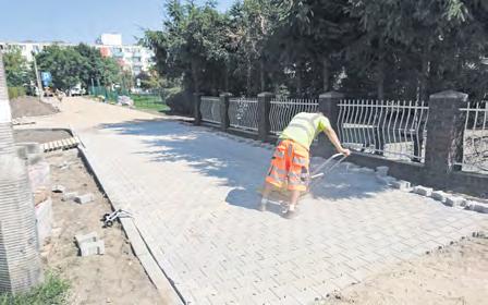 Ponadto zgodnie z obowiązującymi wymogami prawa budowlanego przeprowadzane są: - coroczne kontrole instalacji gazowej i wentylacji we wszystkich 131 budynkach z czego wykonano kontrolę w 75 budynkach