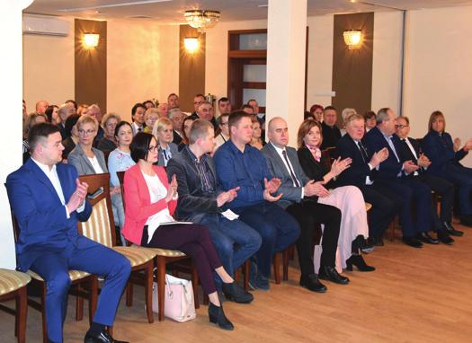 WYDARZENIA O FUNDUSZACH UNIJNYCH W GMINIE ZELÓW Ponad 90 osób wzięło udział w Forum Funduszy Unijnych, które odbyło się 14 marca w Ośrodku Konferencyjno-Szkoleniowym przy Patykach w Gminie Zelów.