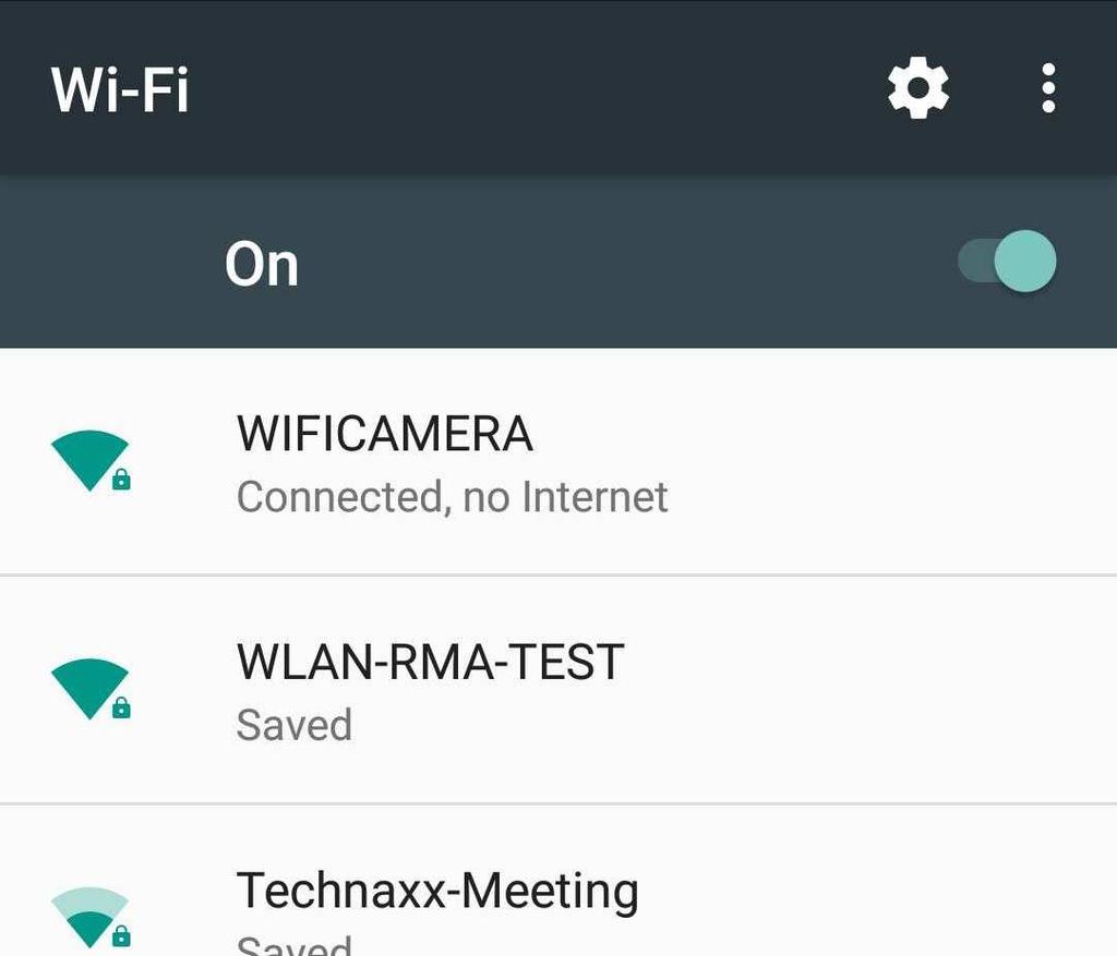 Konfigurowanie połączenia WiFi: Przejdź do ustawień.