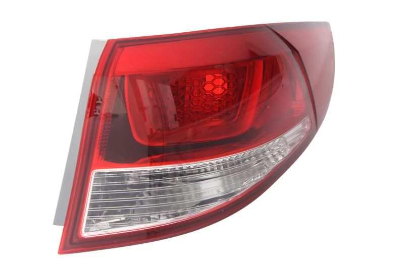 Lampa tył P (na żarówki) SEDAN 496,75 ZŁ