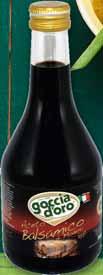 cukrem, octem balsamicznym i