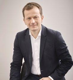 strona 7 Hybrydowe IT CASE STUDY: sprawna migracja z chmury publicznej do prywatnej Założona w 2007 roku firma Dropbox jest jednym z pionierów rynku oferowanych w modelu chmury publicznej usług