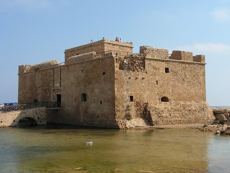 Bizantyjski fort wzniesiony w Pafos u wejścia do portu.