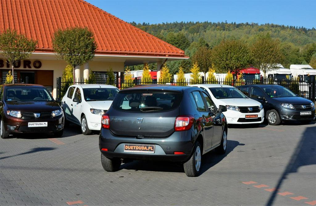 - Witam mam do zaoferowania - Dacia Sandero z 2016 roku - 1