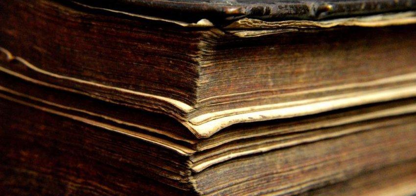 Księgi Wieczyste Wykorzystywane w dwóch przypadkach: 1.Budynków stanowiących odrębny od gruntu przedmiot własności: 1) oznaczenie księgi wieczystej, 2)