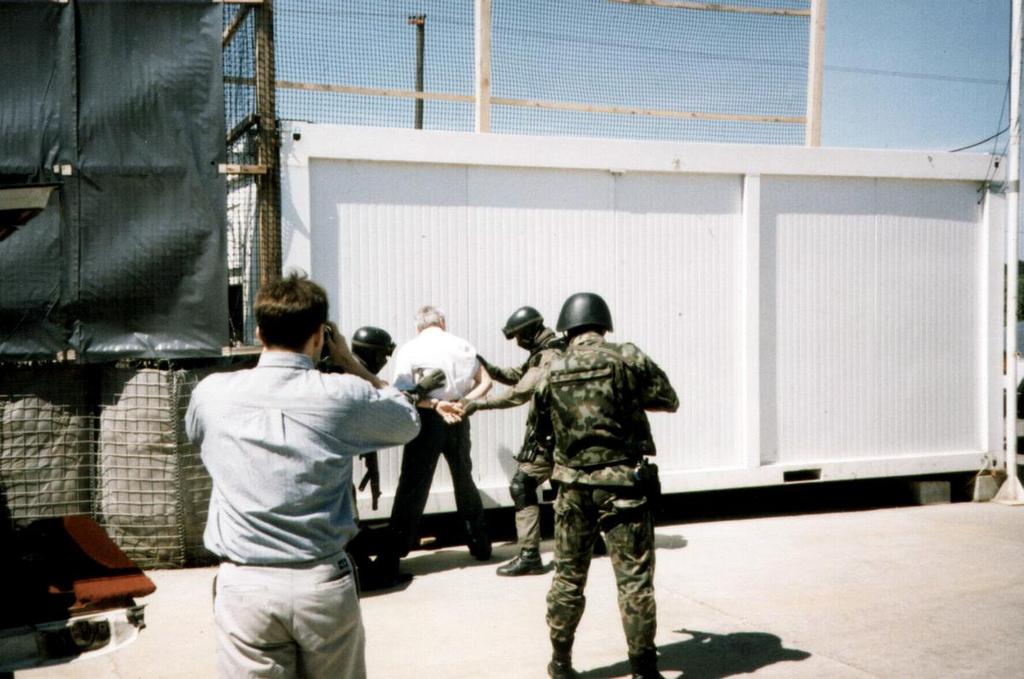 Przygotowania do przeprowadzenia operacji Little Flower (takim kryptonimem opatrzono zatrzymanie Slavko Dokmanovica) trwały od początku stycznia 1997 r.