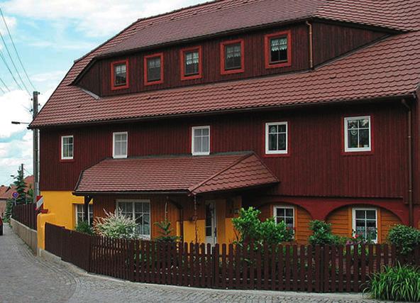 Knižna premjera z čitanjom budźe 15. měrca na Lipšćanskich knižnych wikach. Serbskorěčny original je loni w LND wušoł. Sakska spěchuje wulkoprojekt Budyšin.