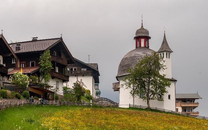 Trasa 4: ALPY KITZBUHELSKIE - WILDSCHÖNAU I Auffach (870) wjazd kolejką górską (zawarty w cenie wycieczki) Górna stacja wyciągu (1780) Schatzberg (1898) Joelspitze (1964) Großer Beil (2309)