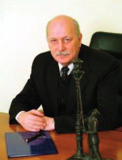B I O G R A M Y Zastępca przewodniczącego Rady WOIIB Mgr inż. Andrzej Mikołajczak całe swoje życie zawodowe związał z branżą gazowniczą i zakładem w Poznaniu.