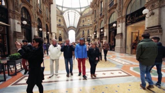 Zbudowana na połączeniu między katedrą Duomo a La Scalą galeria handlowa nazwana imieniem pierwszego króla zjednoczonych Włoch stanowi do dziś symbol Mediolanu.