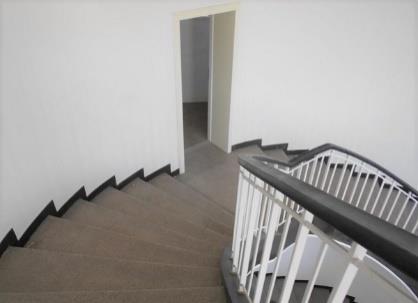 układ urbanistyczny - rejestr zabytków - ochrona prawna - nr rej. A-586; budynek gminna ewidencja zabytków. (5-05-02 / 135), 100% m.st. Warszawa (5-05-02 / 136), w sytuacji remontu lokalu ingerującego w części wspólne nieruchomości, Korzystanie z części wspólnej nieruchomości (np.