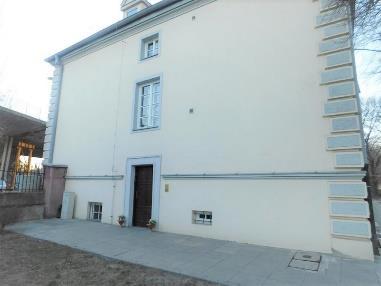 Wysokość pomieszczeń w 2,20 m Poprzednia działalność w biuro Sposób zbiórki odpadów w budynku: selektywnie 14,00 m 2 (pomieszczenie