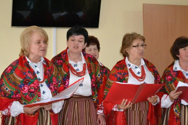 scenicznego zespołu.