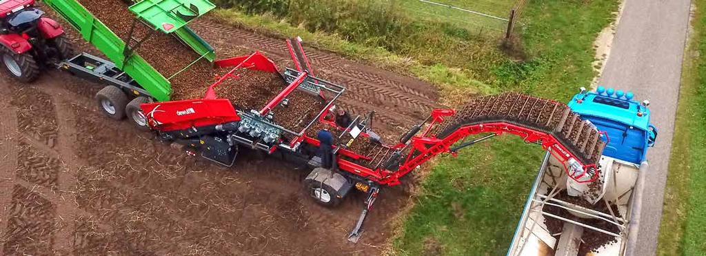ELEWATOR WYŁADOWCZY Szeroki na 112 cm, 4-elementowy, przyjazny dla produktu elewator wyładowczy maszyny Field Loader ma niezwykle szeroki zakres obrotu wynoszący 120 (60 stopni w lewo i 60 stopni w