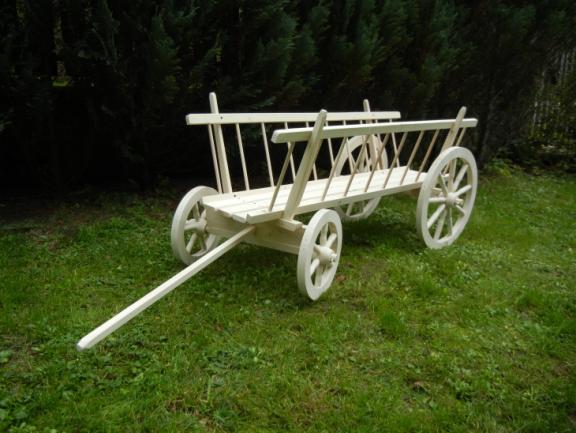 WOZY DREWNIANE Wóz drewniany drabiniasty Symbol: WD200 Wymiary: Długość wozu bez dyszla 140 cm z dyszlem 200cm