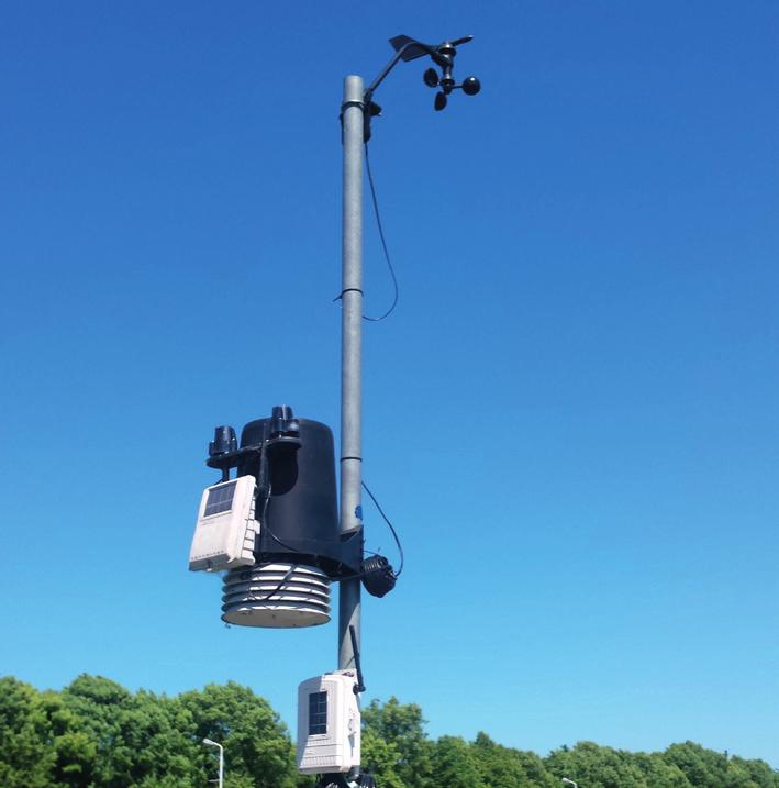 Wykorzystywanie nawigacji satelitarnej i sygnału GPS, stosowanie robotów do wykonywania prac w polu i w budynkach inwentarskich, korzystanie z inteligentnych systemów oświetlenia czy nawadniania to