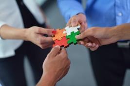 973 mln zł EBITDA 620 mln zł zysku netto 1.