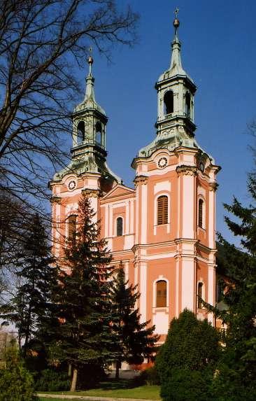 nadal nosi jednak nazwę Paradyż, a miejscowość ze względu na swą niezwykłą spuściznę nazywana często bywa Gościkowo-Paradyż.