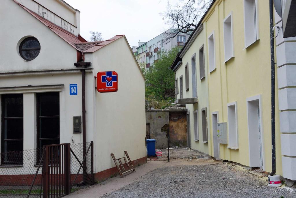 Ikonografia obecnie/currently, Biernackiego 14 i 14a Fragment elewacji głównej, Biernackiego 14a dawniej Biernackiego 18, fot.