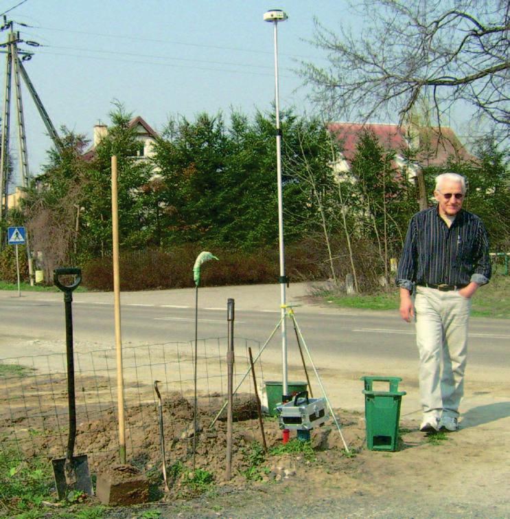 geoidą geoidy hybrydowej (niwelacyjnej) opartej na najnowszych wynikach kampanii pomiarowo-obliczeniowej integrującej stacje referencyjne ASG-EUPOS z osnowami podstawowymi i na globalnym modelu