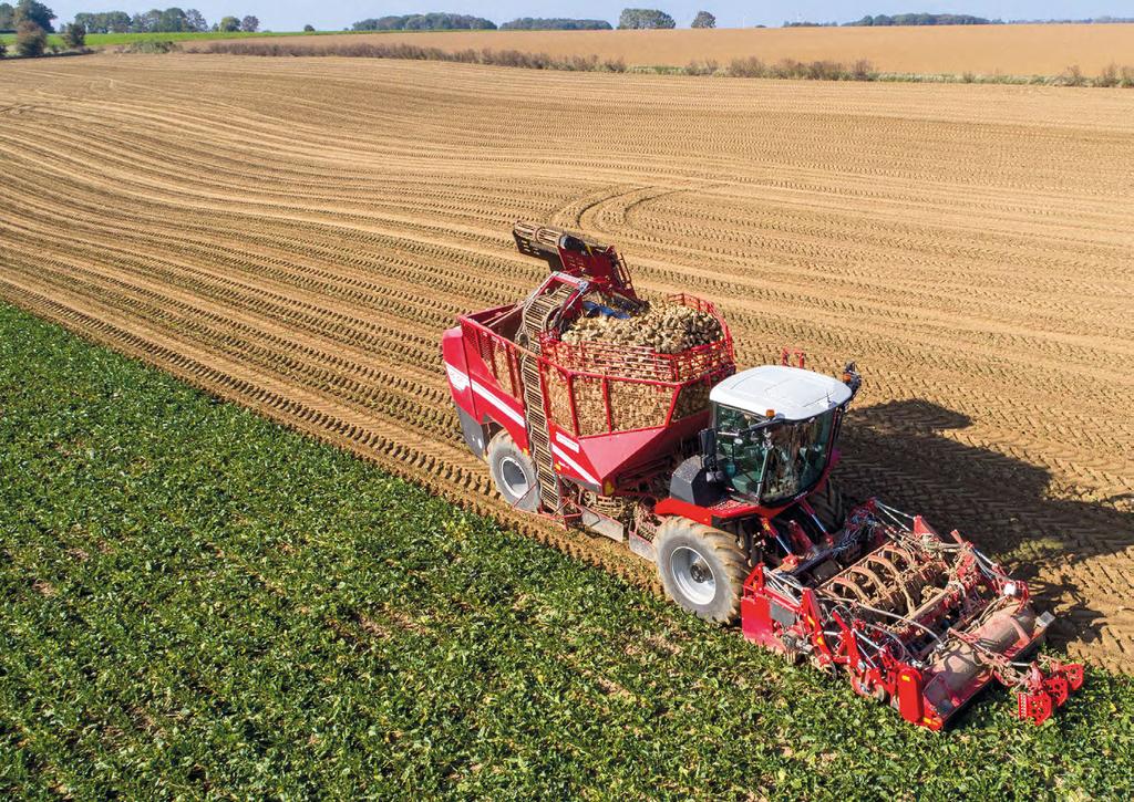 Zbiornik Kombajny REXOR 6200 Platinum i REXOR 6300 Platinum są wyposażone w zbiornik o ładowności 20 ton (30 m³) bądź 30 ton (45 m³), co usprawnia pracę na długich polach.