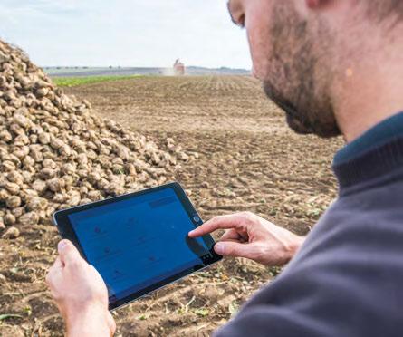 System rozróżnia między jazdą polową i drogową, co pozwala na automatyczne tworzenie zadań z