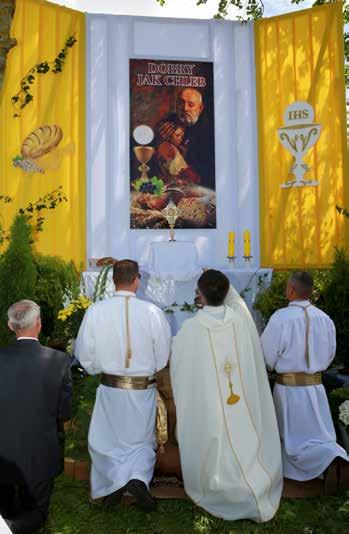 3 Przeżywanie jubileuszu fatimskiego, także dziś tu w Olszance wsi Matki Bożej Fatimskiej, każe nam nie tylko przypominać sobie słowa Matki Bożej skierowane do pastuszków - Łucji, Franciszka i