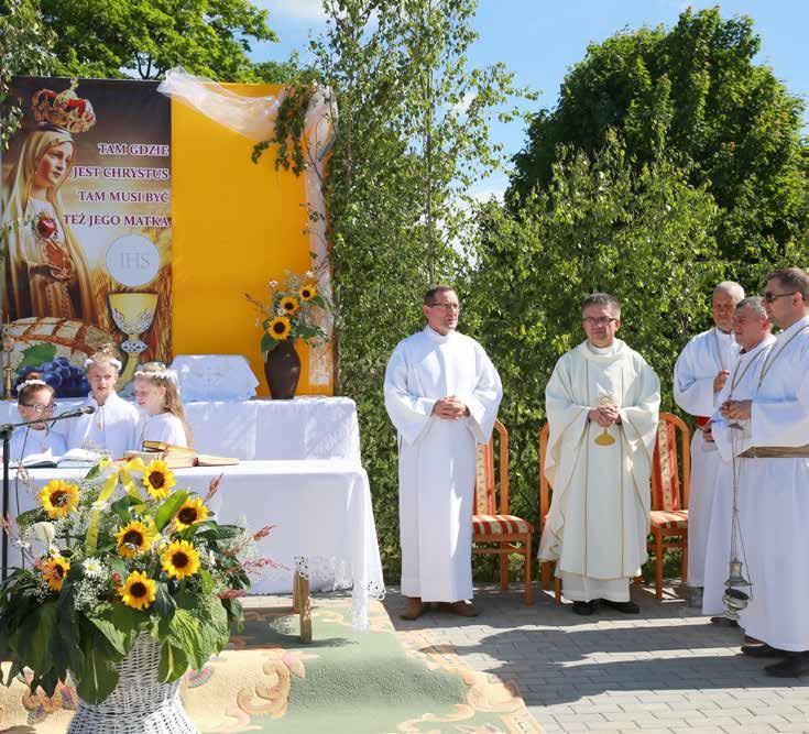 U ŒW. BART OMIEJA W MIERZESZYNIE - nr 17(257) 8 19 czerwca 2017 MSZA ŚWIĘTA W OLSZANCE NA ROZPOCZĘCIE PARAFIALNEJ UROCZYSTOŚCI BOŻEGO CIAŁA 15 czerwca 2017 roku STRONA INTERNETOWA NASZEJ PARAFII: www.