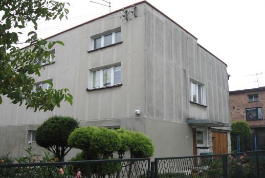 twardych (azbestocement - 10-15 % zawartości azbestu) należy zaliczyć: elewacje ścian, pokrycia dachowe, rury